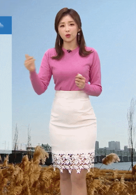 무용과 출신 최아리 기상캐스터 몸매 프로필 움짤 필라테스 인스타그램 #2 무용과 출신 최아리 기상캐스터 몸매 프로필 움짤 필라테스 인스타그램 #2