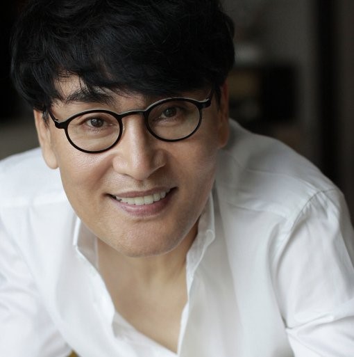 남자라는 이유로 - 조항조 노래합니다.