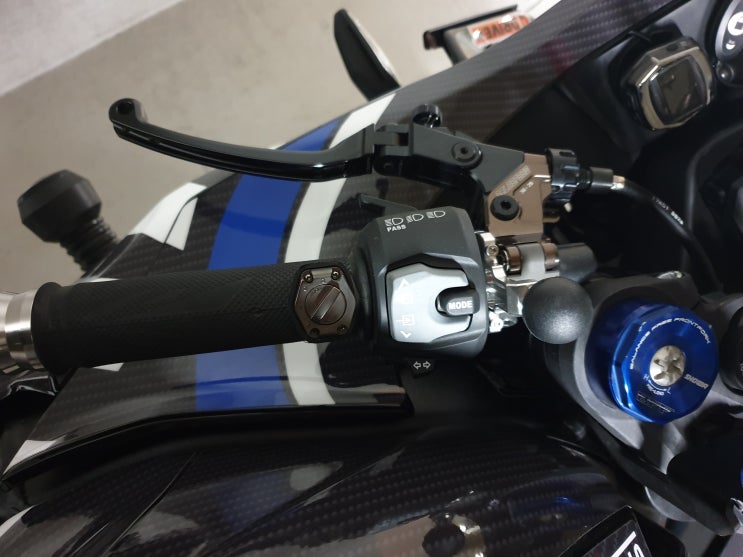  GSX-R1000R 2018 데이토나 열선그립