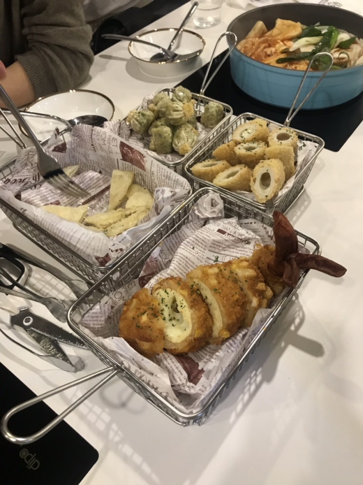  [온천천맛집] 떡볶이를 파는 레스토랑 ?!? 온천천 카페거리 해리공작 연산 동래 온천천