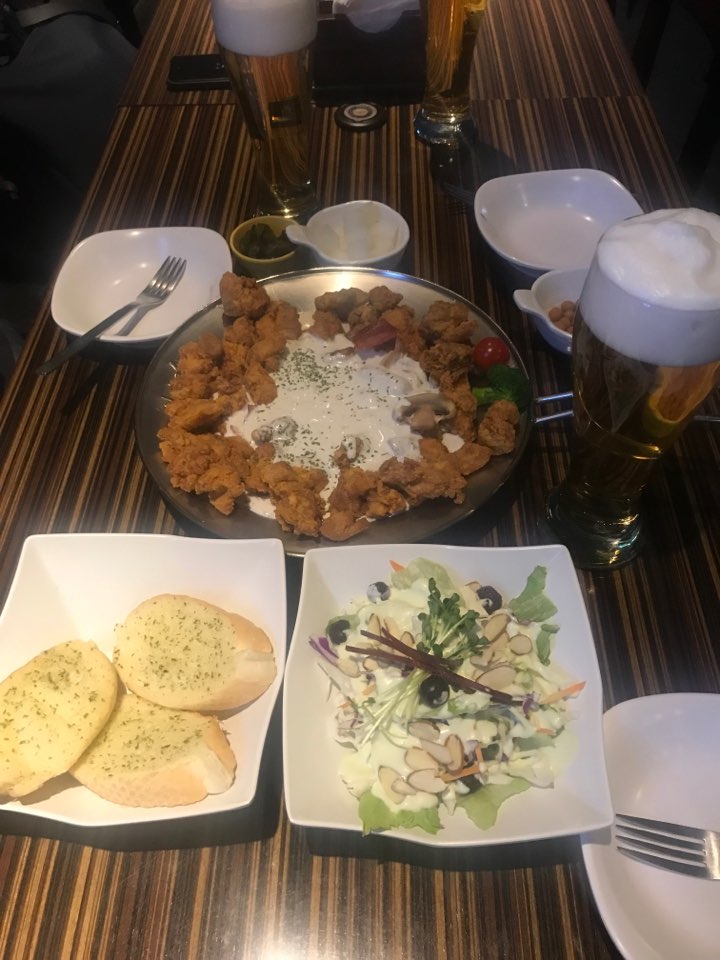  가산디지털단지술집 치킨철파니야 슬러시맥주???