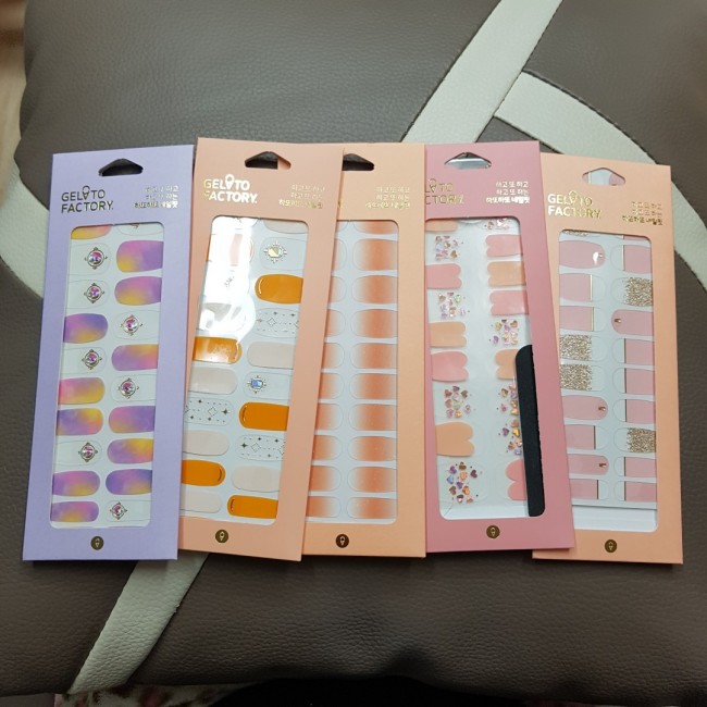  네일스티커 하또하또, 넬로