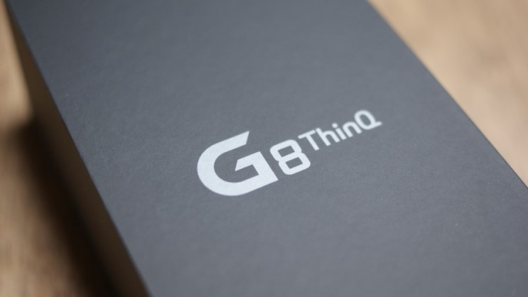 LG G8 ThinQ 개봉기/언박싱&디자인 ( Simple is beautiful )