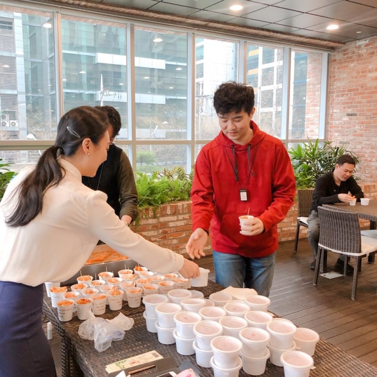  기다려지는 오후 4시 '간식데이'