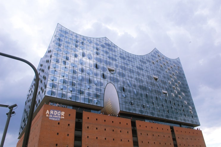  함부르크 여행 코스: 엘프필하모니 전망대 (Elbphilharmonie) + 엘베강 주변 풍경