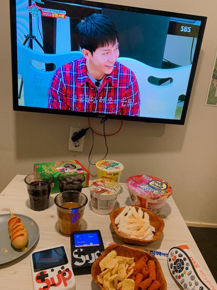  홍대 무제한 룸카페 -머쉬룸카페- 7500원의 행복~!!
