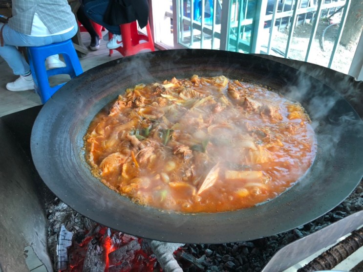 서울근교 나들이 : 전참시 이영자 닭볶음탕 맛집, 두물머리 연핫도그
