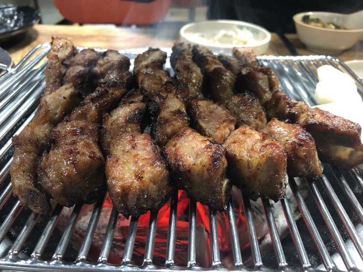 가락동 인생극장 : 양념쪽갈비 + 누룽지 꿀조합