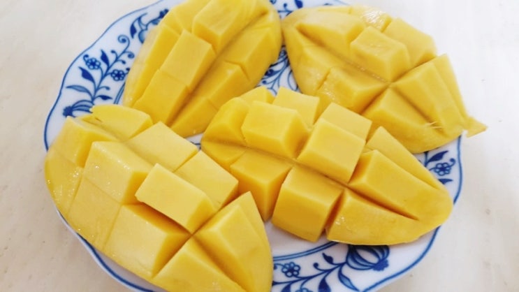  망고자르는법