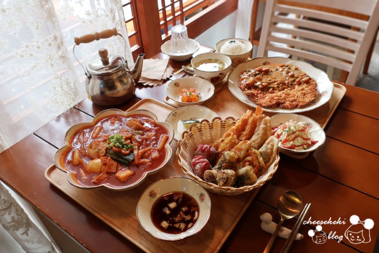  떡볶이가 맛있는 익선동 분식 맛집 낙원꽃분식