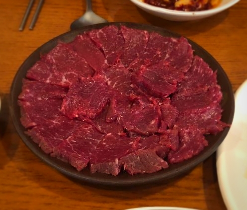  [대구 육회] 먹어는 보았는가 뭉티기 육회 성서공단 계명대