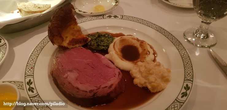 [광화문필라테스 / 종로필라테스 - 필라디오] 강남역 스테이크 맛집 