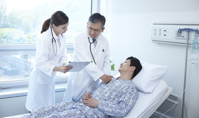  요양기관 입원 까다로워져...공단신고 후 급여진행 복지부, 관련 개정안 입법예고…중증환자 등 방문의료 대상자 명시 이창진 기자 (news@medicaltimes.com)