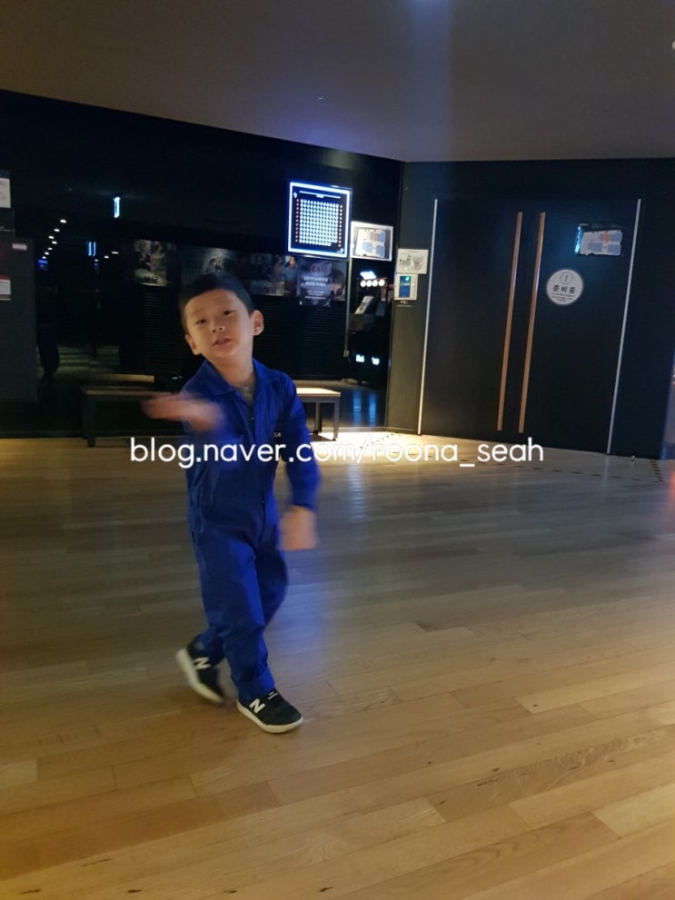  메타폴리스 데이트/덤보 관람*덤보굿즈