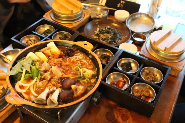  대전 둔산동 밥집 한식레스토랑 반갱 맛있는 한끼!!