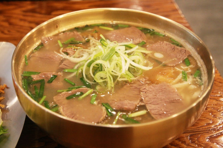  # 걸쭉한 국물이 인상적인 공항동 칼국수 맛집 ' 칼스토랑 '