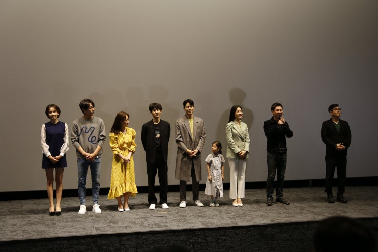  영화 다시 봄 배우들의 무대인사 직찍(이청아, 홍종현, 박지빈)