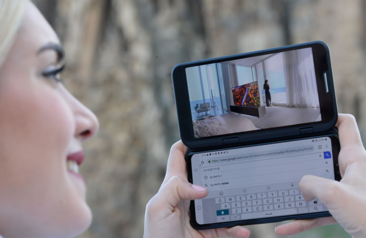 5G 콘텐츠를 제대로 즐기고 싶다면? 여기 LG V50ThinQ 5G