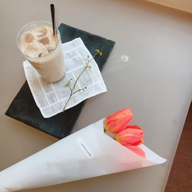  [신당동 카페] 더피터커피 The p;ter coffee : 한옥+갤러리 느낌의 분위기 좋은 카페 추천!