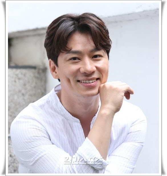 방송인 뮤지컬 배우 연기자 심지어 강연까지 활동하는 배우 정상훈 정상훈 강연 정상훈 섭외....