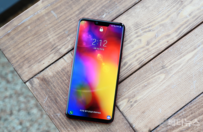 [리뷰] 혁신성과 함께 탄탄하게 기본기를 쌓은 프리미엄 스마트폰, LG G8 ThinQ