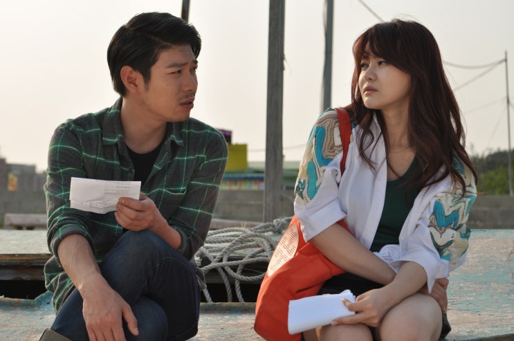  위층 여자 (The Woman Upstairs, 2014)