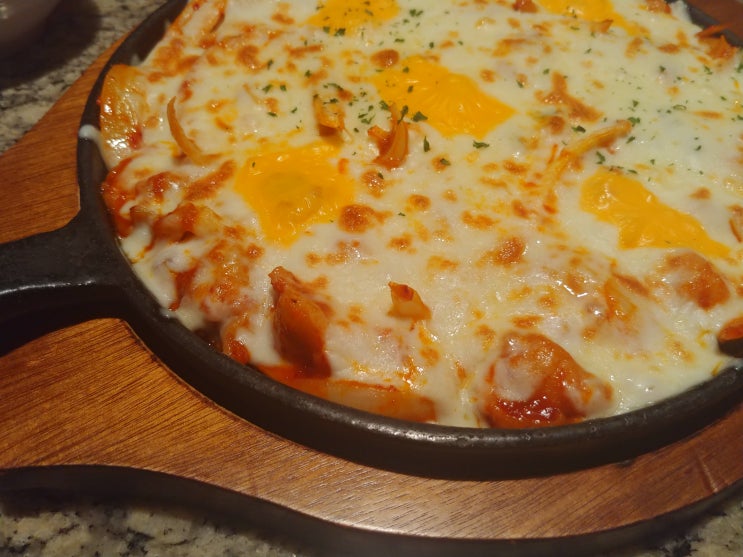  강남 회식장소 룸술집 노래방은 밀크뮤직타운