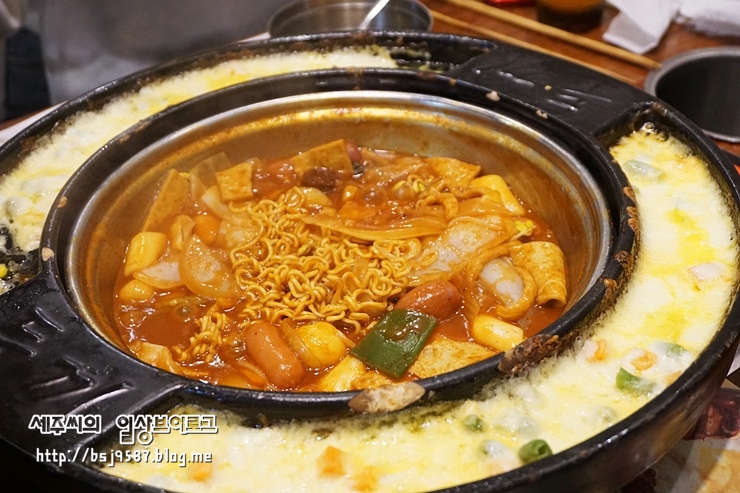 명동 떡볶이 두끼 제대로 먹방하고옴ㅋ