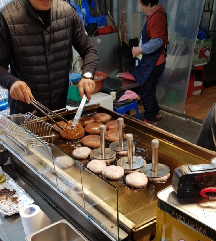 190414 이수역 남성시장 - 호떡 맛집