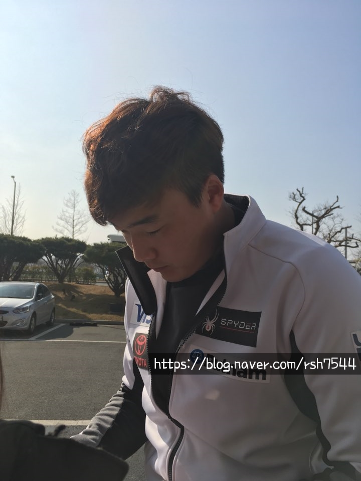 기아타이거즈 선수 출근길모음집1탄/awayskia/양현종/김윤동/김선빈/김주찬/윤석민/김민식/이범호/고영창/최정민/이명기/유승철/류승현/백용환/한승택/안치홍 종신기아