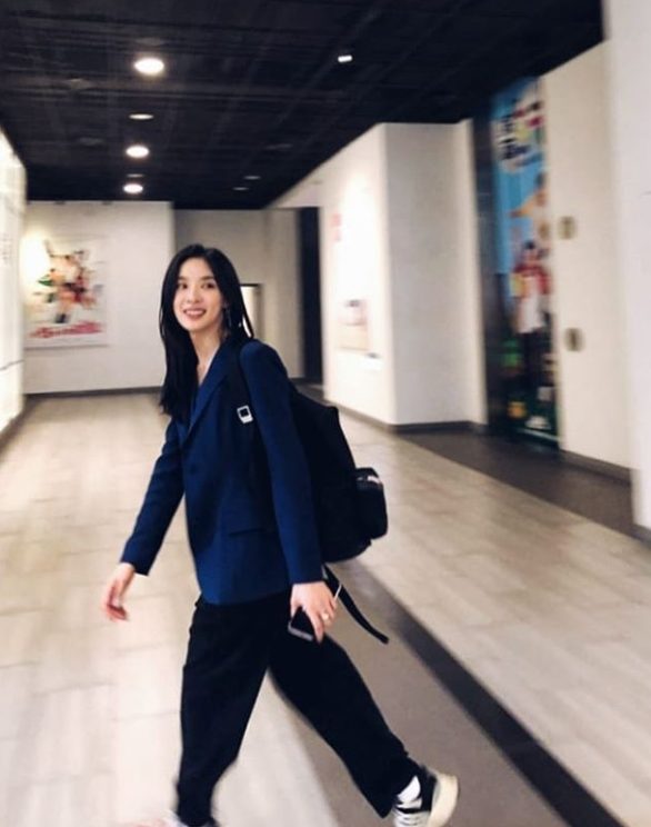  전참시 이청아 절판된 운동화만 50켤레 소유한 운동화 덕후 인증