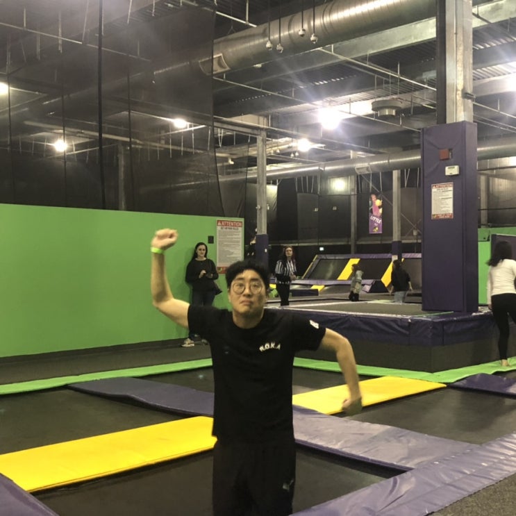  핼리팩스 교환학생 D+42 ( 사케동 쌉지려 )