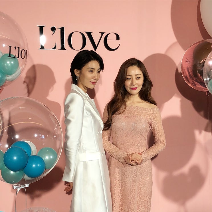  엘러브 런칭행사에서 오션웨이브 루미너스 팩트 쿠션과 밀크 래스팅 선쿠션 만나봤어요! (feat. 김서형, 오나라 배우 ︎)