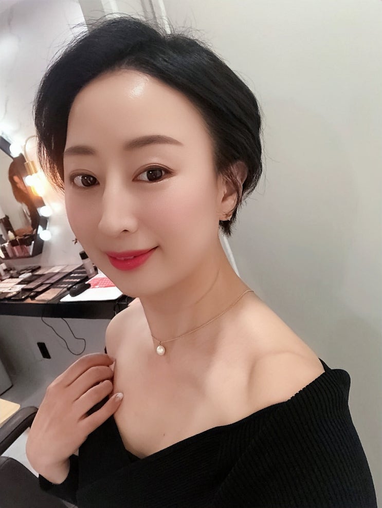  부산메이크업 노메이크업 본체를 구매해서 샵에 맞긴다