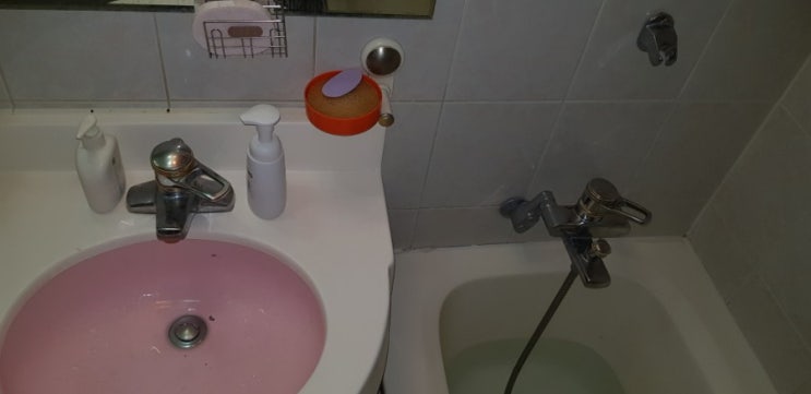  세면대수도꼭지,샤워수전 둘다 물이 똑똑 떨어지네요. 교체 해주세요.계양구 작전동 도두리마을 출발