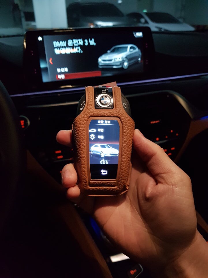  BMW 520i : Bmw 도이치모터스 송파전시장에서 BMW 5시리즈 520i 럭셔리모델 출고 후기:)