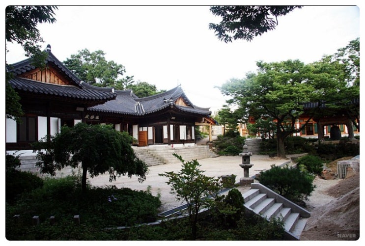 [세상읽기]성북동의 로망스-길상사