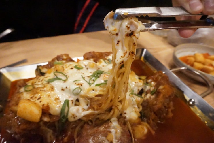  대전감자탕맛집 둔산동 전박사감자탕연구소 치즈간장뼈찜 존맛