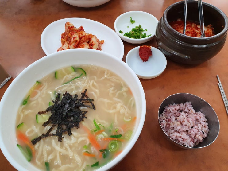 제주칼호텔근처 손칼국수맛집  옛날홍가네칼국수