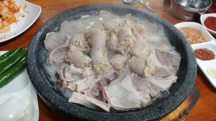  파주 금촌 순대국 맛집 "큰손집"