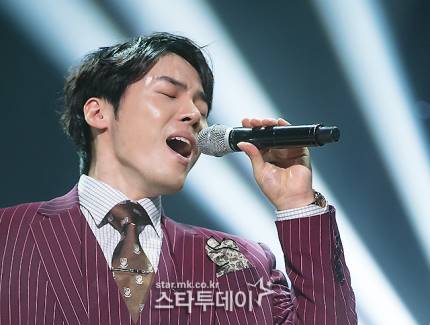  에이미 폭로 대상 의심 휘성