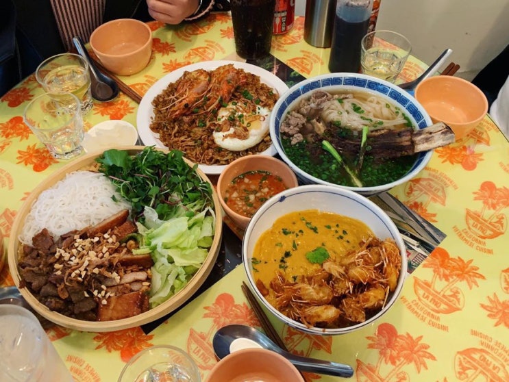  [신사동 맛집] 동남아 음식 총집합 LA PHO