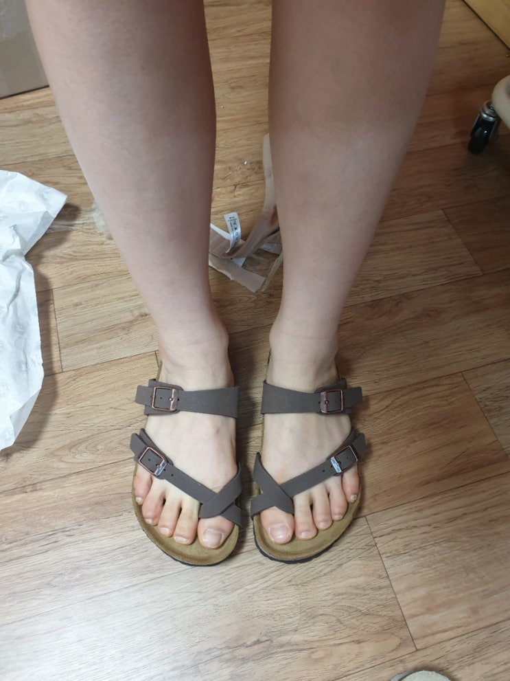  오큐소프트,업타운홀릭,제이엘프,버켄스탁,수공예귀걸이,로레알 등 잡다 후기