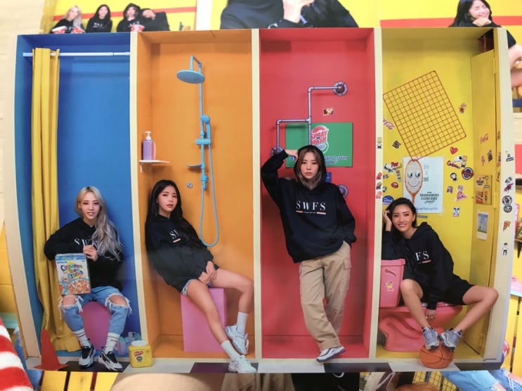  마마무 콘서트 티켓팅, 포스터 (멜론티켓, 비젠트몰)