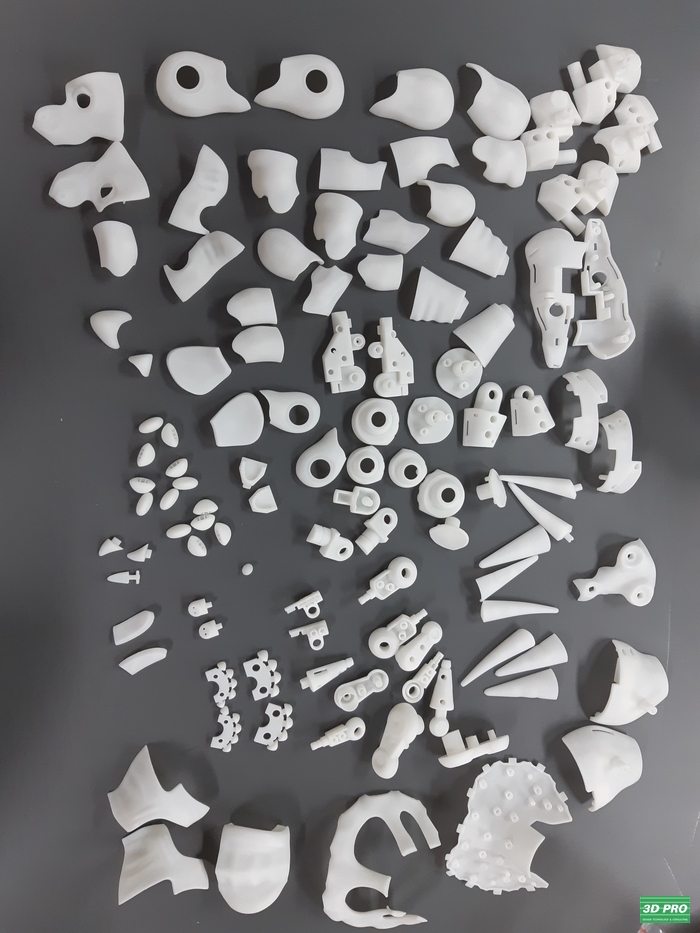 [3D프로/3D PRO]3D프린터로 출력한 조립용 공룡 피규어 조각들