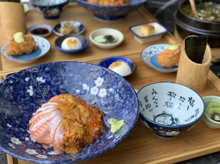  도산공원 맛집 도쿄등심 갓포서울에서 우니동정식