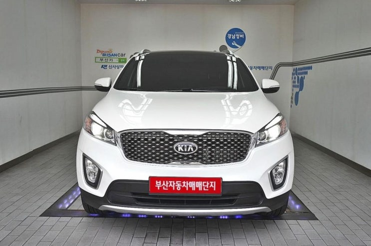 기아 올뉴쏘렌토 2WD 2.2 프레스티지 중고차 아는게힘