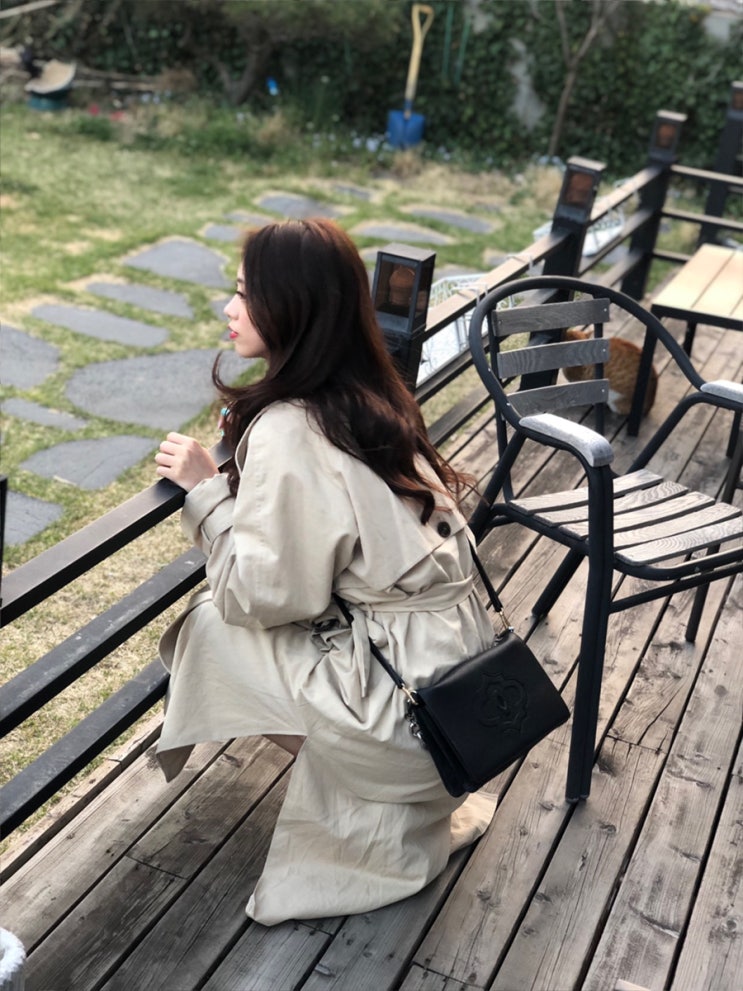  오야니 가방 들구 청포도 칠러 먹는 일상 먹로그