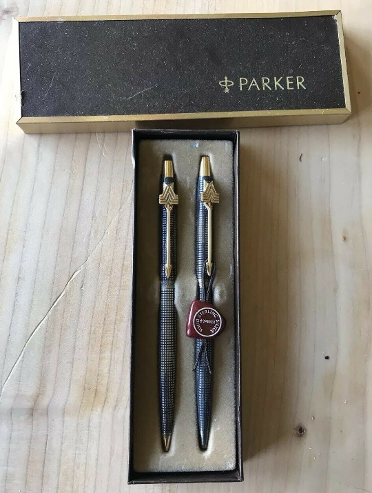  PARKER STERLING SILVER  PEN AND PENCIL SET BOXED SET VINTAGE HANG TAG