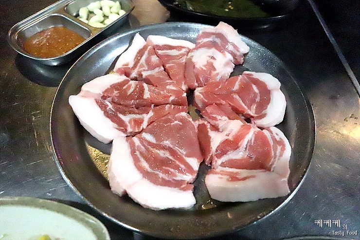  [당산동/오돌] 꼬들살과 오돌갈비라는 획기적인 메뉴로 초대박을 터트린 고깃집 